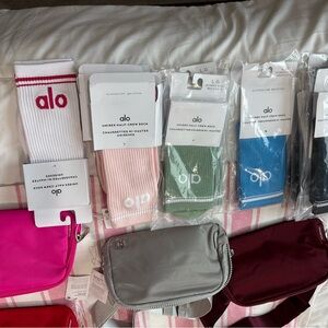 ALO Yoga Unisex Crew Socks in Blue and Green